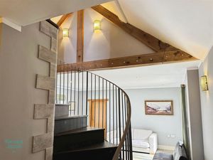 Photo 36- click for photo gallery